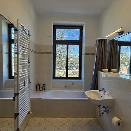 Kulturelles Businessapartment In Toplage