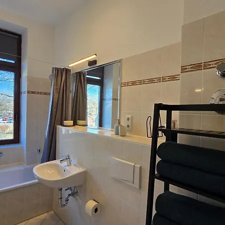 Kulturelles Businessapartment In Toplage Apartment
