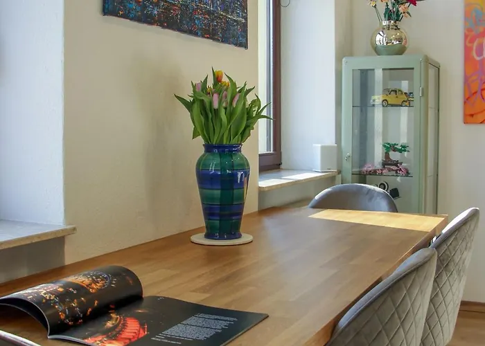 Kulturelles Businessapartment In Toplage شقة